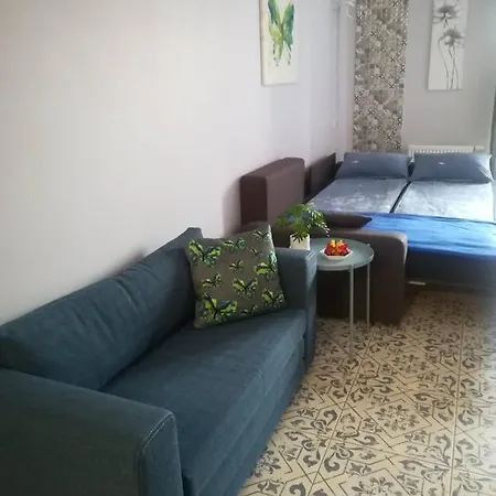 Near Center شقة